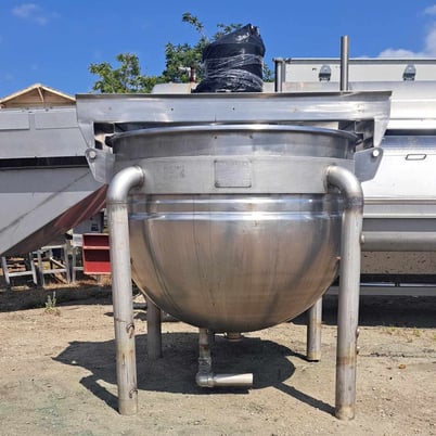 200 gallon Hamilton, agitated kettle, Stainless Steel construction with 3/4 jacket, 120 psi - Image 1