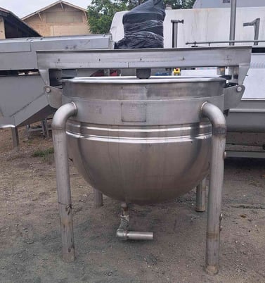 200 gallon Hamilton, agitated kettle, Stainless Steel construction with 3/4 jacket, 120 psi - Image 3