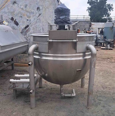 200 gallon Hamilton, agitated kettle, Stainless Steel construction with 3/4 jacket, 120 psi - Image 4