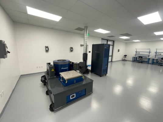 4.4 KIP Frank Bacon #ITS-2000-ST Vibration Test System with Slip Table - Image 2