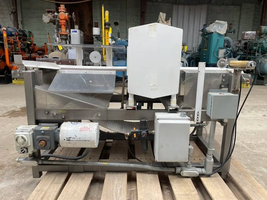 Goring Kerr #DSP-2, Metal Detector with Conveyor System, 1/2 HP, 1725 RPM, 14" width x 6" H metal detector - Image 7
