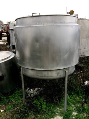 300 gallon Paul Mueller, Stainless Steel Mixing Tank, 100 psi @ 400 F, 4' diameter x 3' 2-1/2" straight wall - Image 4