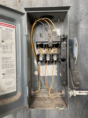 30 Amp. Cutler Hammer #DH361URK, Heavy Duty Safety Switch, 600 V - Image 8