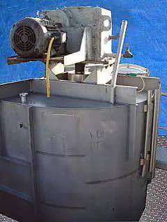 1000 gallon Stainless Steel Mix Tank, 15 HP, 1760 RPM, 6' L x 5' 2" width x 5' 1" H inside dim., 28" diameter - Image 5