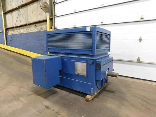 700 HP 1185 RPM General Electric 5KP21165A307 Phoenix induction motor, Frame P211, 2300 Volts - Image 3