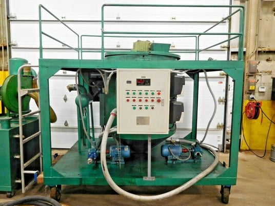 Chongqubg Zhongneng Oil Purifier Mfg Co #LYE-1000, Engine oil recycling system - Image 2