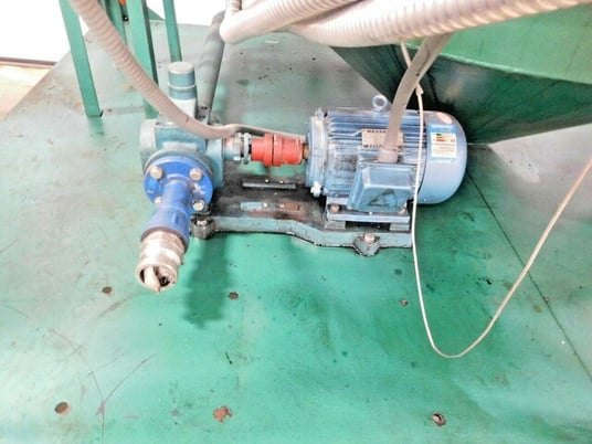 Chongqubg Zhongneng Oil Purifier Mfg Co #LYE-1000, Engine oil recycling system - Image 7