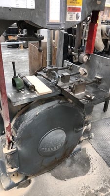 30" x 15" Tannewitz #PH, vertical band saw, 30" wheel diameter, 5 HP, 700 SFPM, 1.25" x 17' blade, S/N 16081 - Image 7