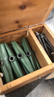 30" x 15" Tannewitz #PH, vertical band saw, 30" wheel diameter, 5 HP, 700 SFPM, 1.25" x 17' blade, S/N 16081 - Image 9