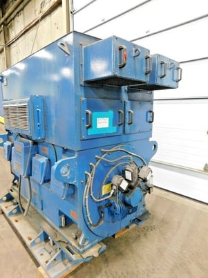 2500 HP 3576 RPM Weg #MGP-7011, Induction Motor. 4000 Volts, 13" L x 4" W shaft - Image 3