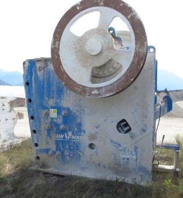 44" x 48" Sandvik Jaw Crusher Plant, 200 HP, 330-735 STPH, 48" x20' vibrating grizzly feeder - Image 3