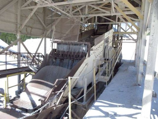 44" x 48" Sandvik Jaw Crusher Plant, 200 HP, 330-735 STPH, 48" x20' vibrating grizzly feeder - Image 5