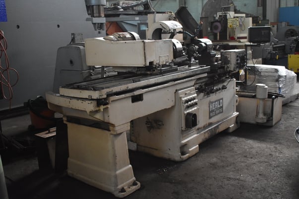 Heald #275 Sizematic, extended bridge,digital read out,behind wheel dresser, 3-jaw 10" chk, 14000 RPM - Image 3