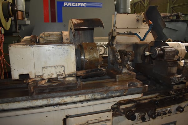 Heald #275 Sizematic, extended bridge,digital read out,behind wheel dresser, 3-jaw 10" chk, 14000 RPM - Image 4