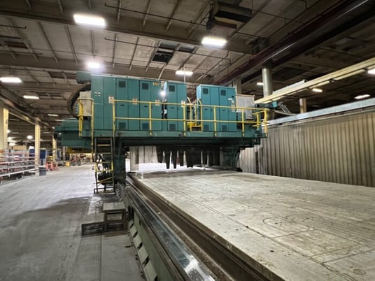 Cincinnati, 3 Spindle 5 Axis Gantry Profiler, 1330" X Travel, 104" Y Travel, 28" Z, 1999 - Image 4