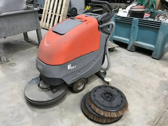 Minuteman, Floor Scrubber - Image 4