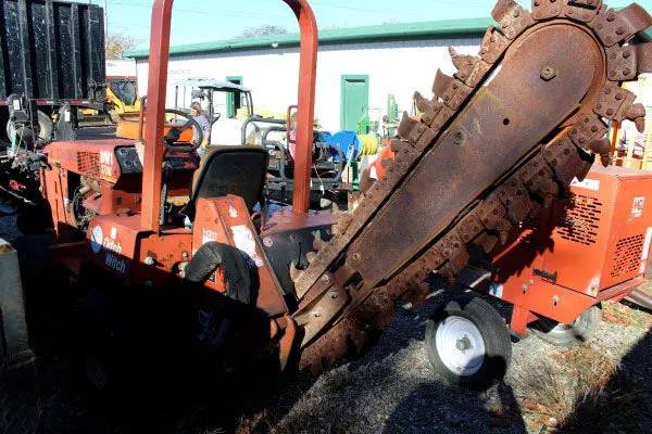 Ditch Witch 3700DD, Ride-On Trencher, S/N: 3P1057 - Image 6