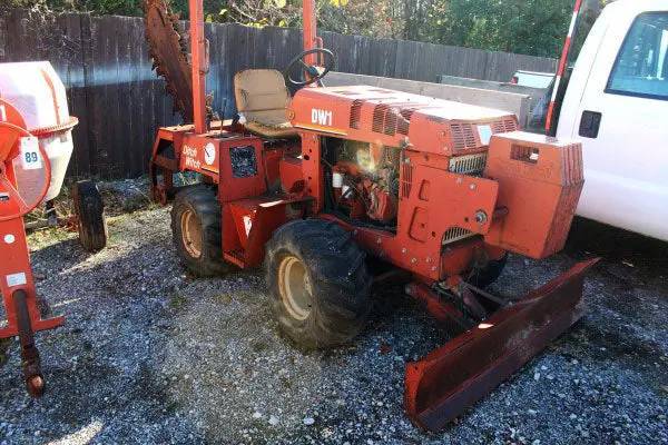 Ditch Witch 3700DD, Ride-On Trencher, S/N: 3P1057 - Image 9