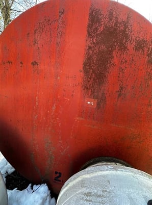 5000 gallon Above ground storage tank w/ stairs, 13' 9" L x 8' W x 8' H - Image 4