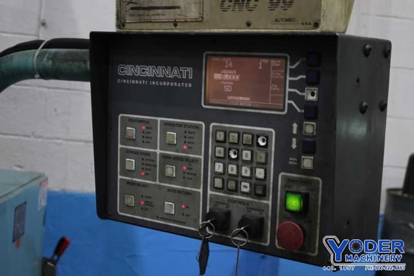 90 Ton, Cincinnati #90CBIIX6, hydraulic press brake, 8' overall, 78" between housing, 8" stroke, 15" open - Image 5