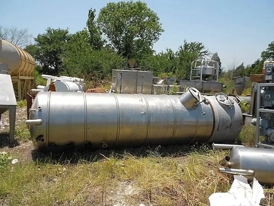 Mojonnier, Stainless Steel Vacuum Pan Evaporator, 1300 gallon, 16" diameter Manway, 4-1/2" sight glass - Image 3