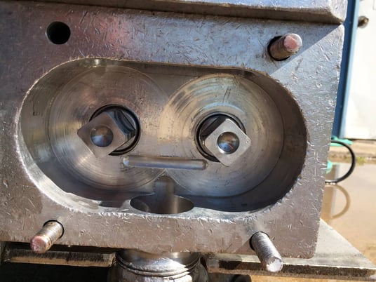 APV #R3-RI, Positive Displacement Pump w/ hopper infeed, 2" x 4" inlet, 2" outlet, 5-lobe rubber impeller - Image 10