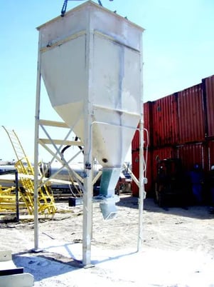 145 cu.ft. Steel Feeder/Hopper, 15' stand, 3' 2" L x 1' 9" width top access door, 10" L x 10" width inlet, 8" - Image 6