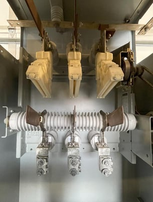 600 Amp. S & C Electric Co Electric Co, 17 KV Load Interrupter Switch N1 - Image 2