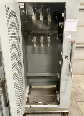 600 Amp. S & C Electric Co, 5 KV Load Interrupter Switch N1 - Image 3