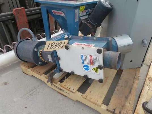 Flexicon #VC-C-18-X, flexible screw feeder system, hopper w/gasketed bolted solid cover - Image 1