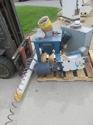 Flexicon #VC-C-18-X, flexible screw feeder system, hopper w/gasketed bolted solid cover - Image 2