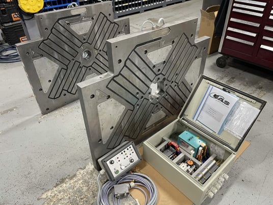 Engel, magnetic platen for 300 ton tiebarless, BURPMG10-480Vac contron unit, 2013 - Image 1