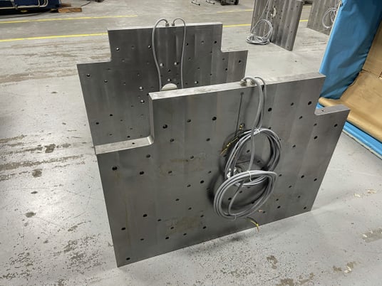 Engel, magnetic platen for 300 ton tiebarless, BURPMG10-480Vac contron unit, 2013 - Image 6