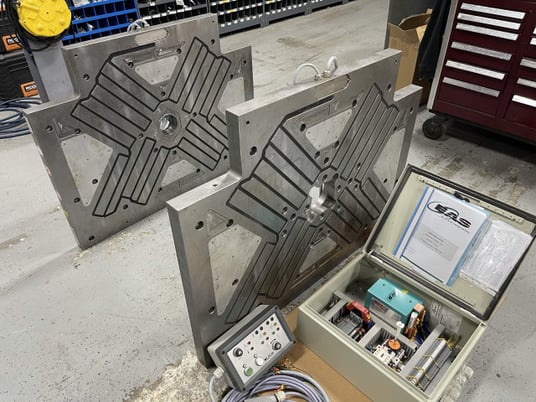 Engel, magnetic platen for 300 ton tiebarless, BURPMG10-480Vac contron unit, 2013 - Image 8