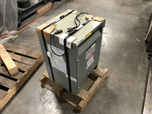 15 KVA 480 Primary, 277 Secondary, Square D #32749-50112-080, transformer, reconditioned - Image 2