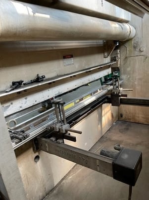 140 Ton, Wysong #MTH140-144, hydraulic press brake - Image 2