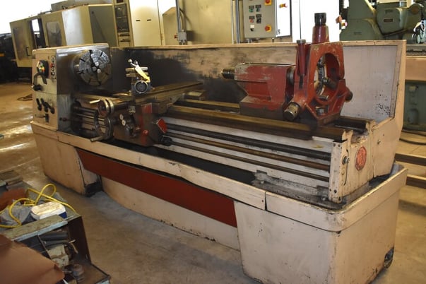 17"/17.2" x 80" Clausing #17 Series 8000, engine lathe, 10.5" swing over cross slide, 3 & 4-jaw chuck - Image 2