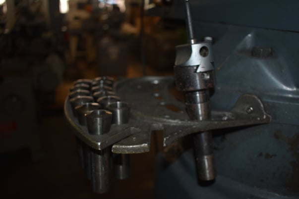 Clausing, Kondia #FV-1, vertical mill w/DRO, 9" x48"table, 3 HP,Kurt manual vise,R-8 - Image 3