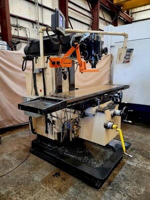 Summit, universal milling machine, 13.7" x59" table, pendant control, 3-Axis AcuRite digital read out - Image 3