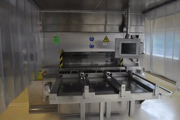 Cleaning Machine, Steriline #VQ1F44, Libra sterilization tunnel, 35000 vial/hr, 3 or 4 ml vial, 1995, S42848 - Image 2