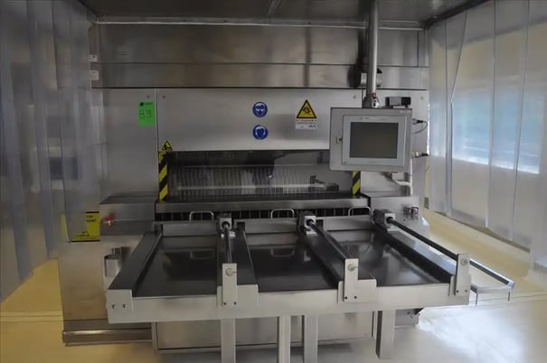 Cleaning Machine, Steriline #VQ1F44, Libra sterilization tunnel, 35000 vial/hr, 3 or 4 ml vial, 1995, S42848 - Image 3