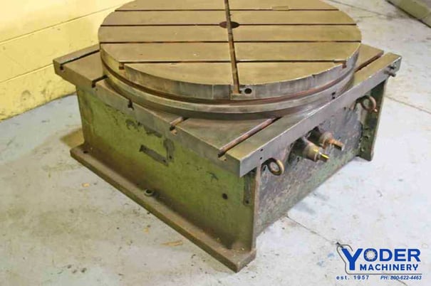 42" x 25-3/4" Giddings & Lewis, rotary table, T-slot, manual rotation, #51292 - Image 2