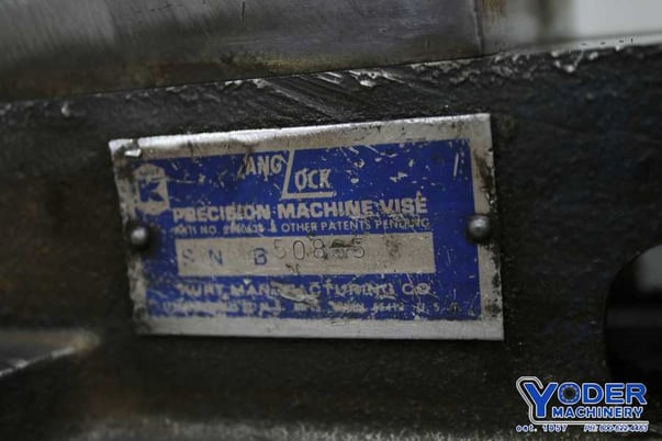 Kurt #D688 Angleloc machine vise, plain style, 6" x 8.8" x 1.735" jaw, #76196 - Image 2