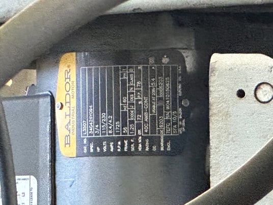 9" Clausing #1800, single spindle drill press, 12" x14"adj. heightt tilting work table - Image 5