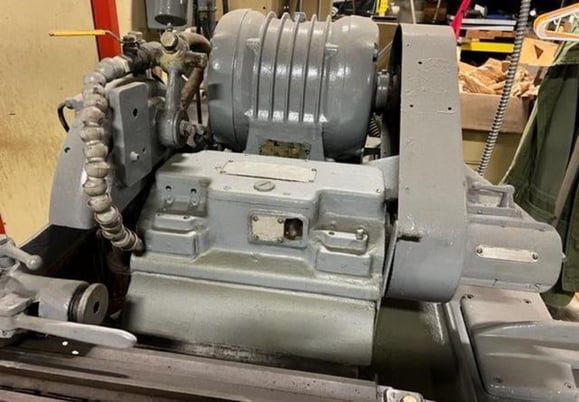 4" x 18" Brown & Sharpe #5, plain cylindrical grinder, power table traverse, automatic infeed & plunge, 1957 - Image 5