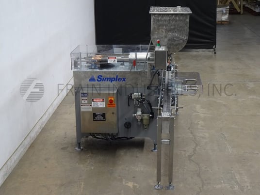 Simplex #F, inline, 2 head piston filler, rated at speeds 2-20 containers per minute, 16-128 ounces - Image 4