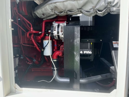 122 KW Daewoo Doosan #G150, Trailer Mounted, T4i, sound attenuated enclosure, 120/240/208/277/480 Volts, 8229 - Image 6