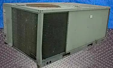 6 Ton, Trane YCD060C4L0BC, Heating and Cooling System, Natural gas heating, 90000 BTU/hr Input, 1994 - Image 5