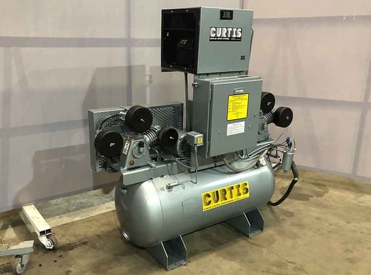 1.5 HP Curtis #8010, piston tank mounted air compressor, 300 cfm, 120 psi - Image 3
