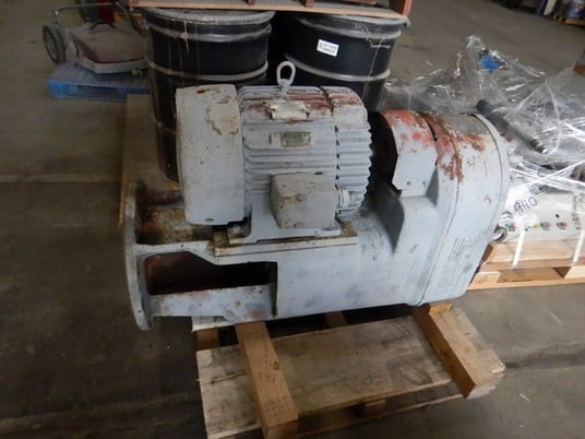 30 HP Philadelphia, PTE12, drive, 1765 RPM, 460 Volts, 36 amp GE motor w/286T frame - Image 2